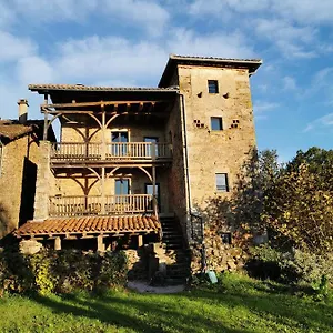 grande-maison-de-caractre-en-pierres-superbe-vue.midi-pyreneeshotels.com/